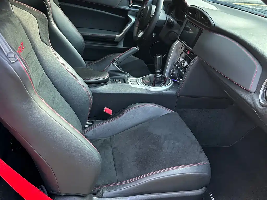 Subaru BRZ — миниатюра 14