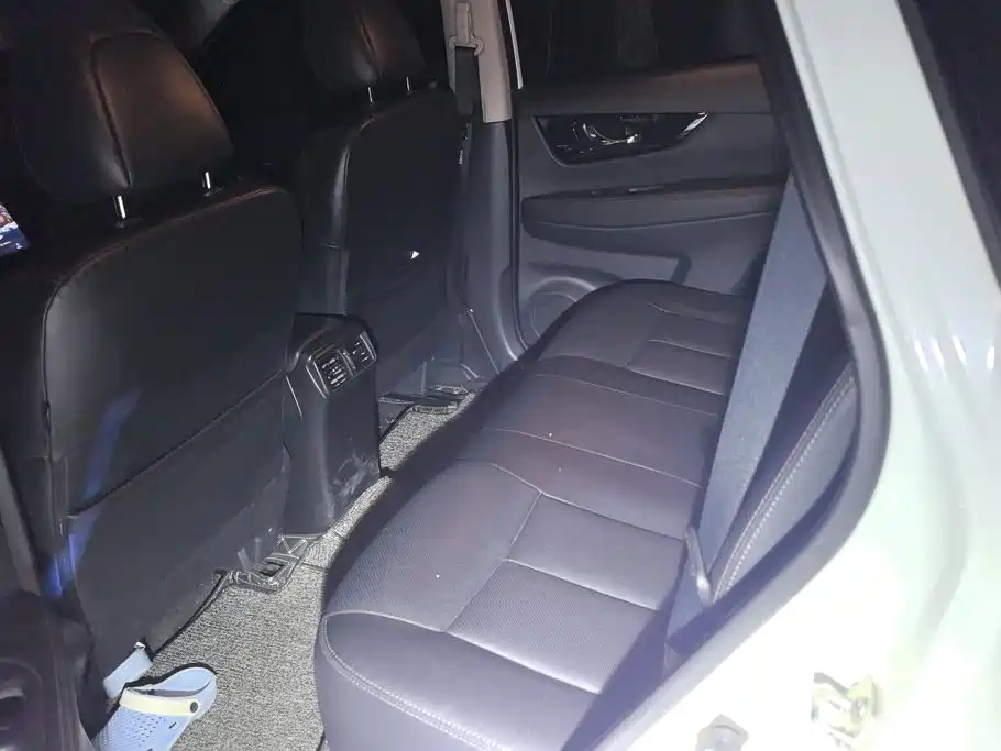 Nissan X-Trail — миниатюра 11
