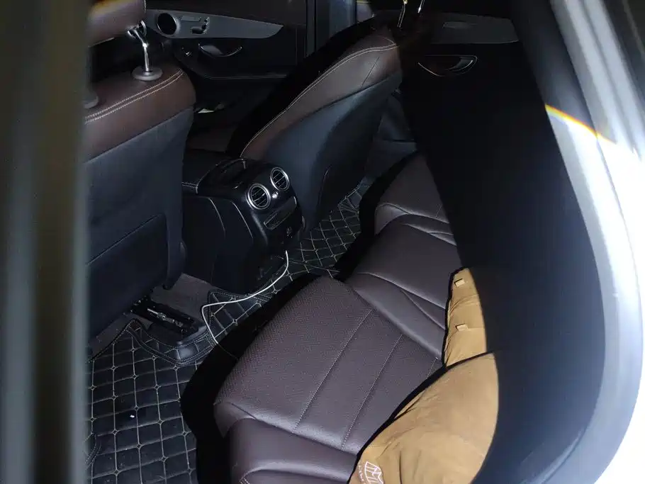 Mercedes-Benz GLC — миниатюра 11