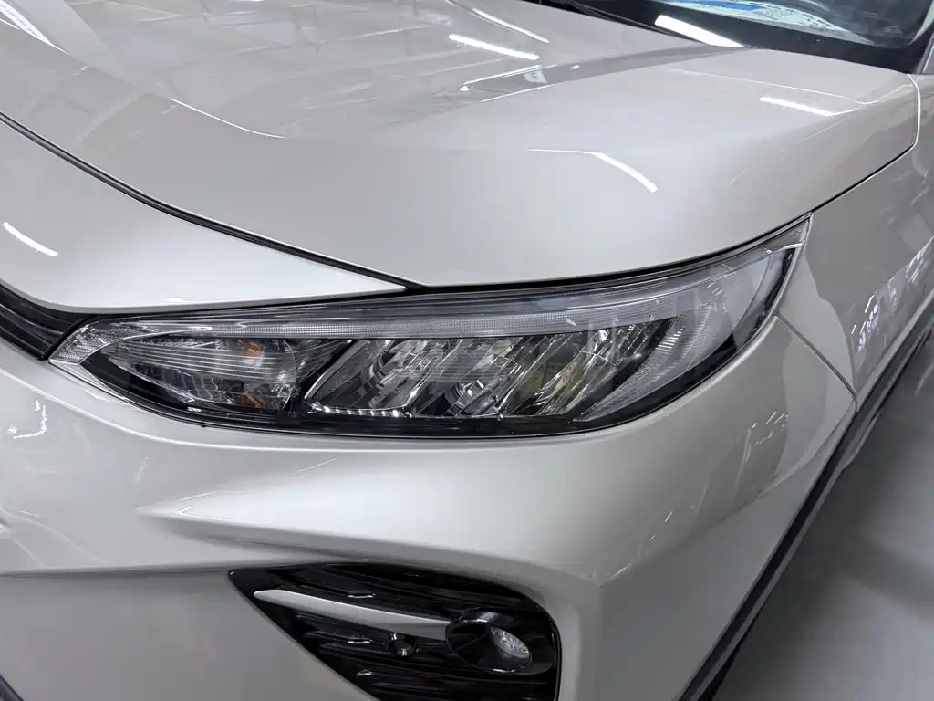 Toyota Wildlander — миниатюра 4