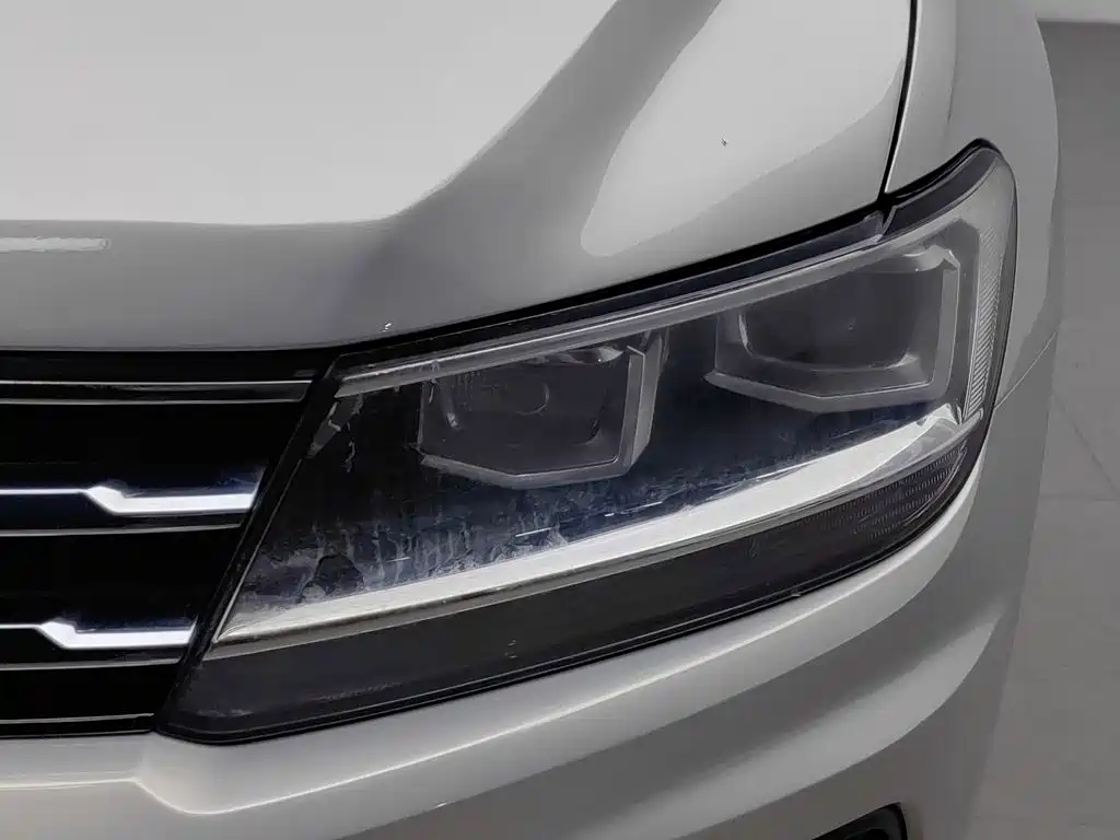 Volkswagen Tiguan L — миниатюра 7