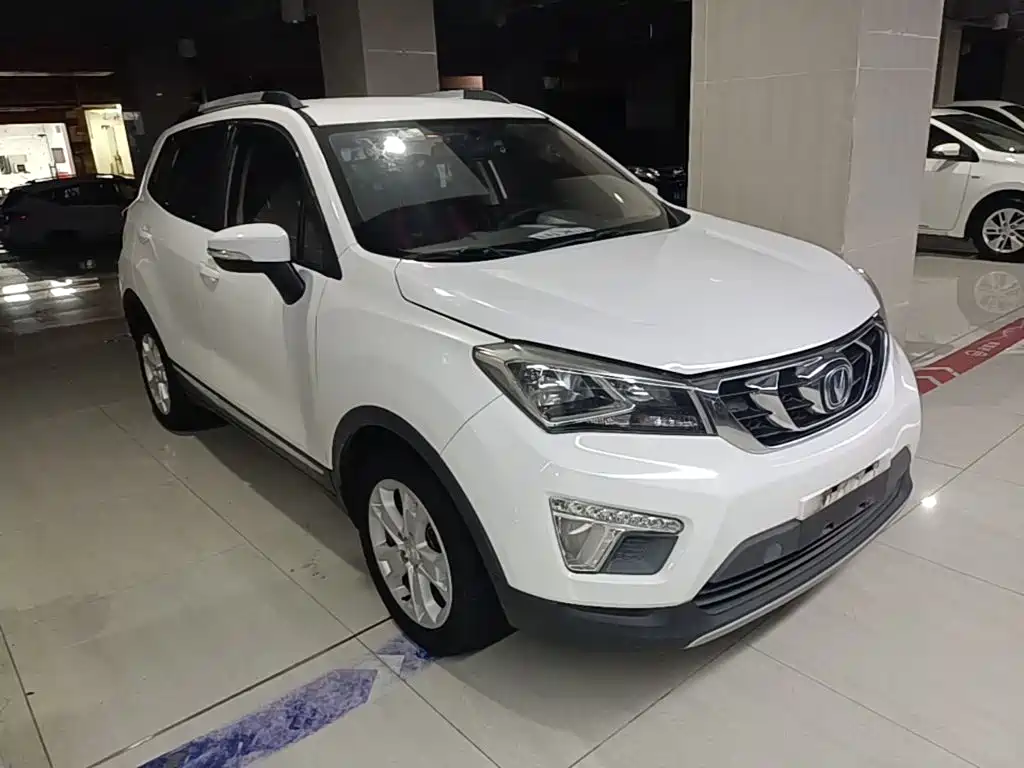 Changan CS15 — миниатюра 4