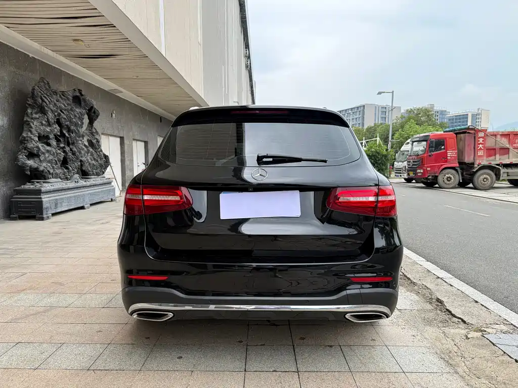 Mercedes-Benz GLC — миниатюра 6