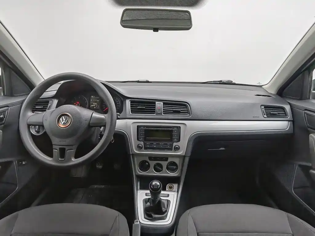 Volkswagen Lavida — миниатюра 5