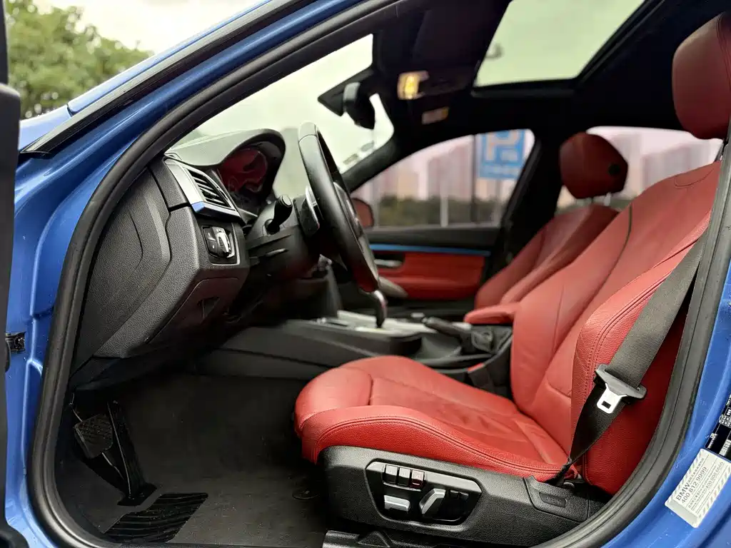 BMW 3 Series — миниатюра 11