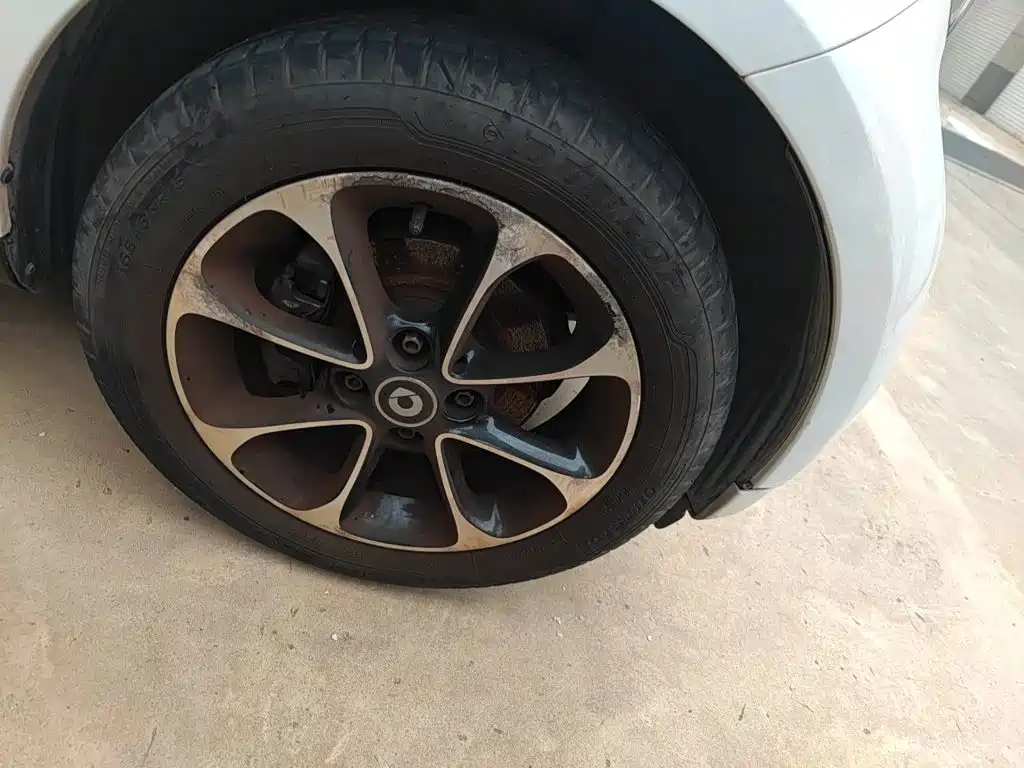 smart Smart Fortwo — миниатюра 9