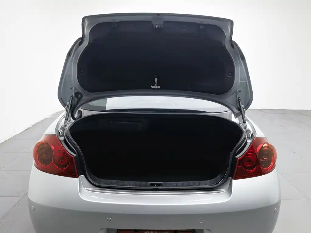 Infiniti G — миниатюра 16