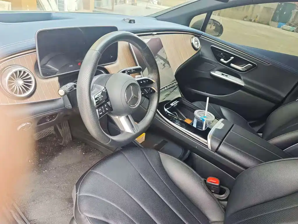 Mercedes-Benz EQE 2022 350 Luxury