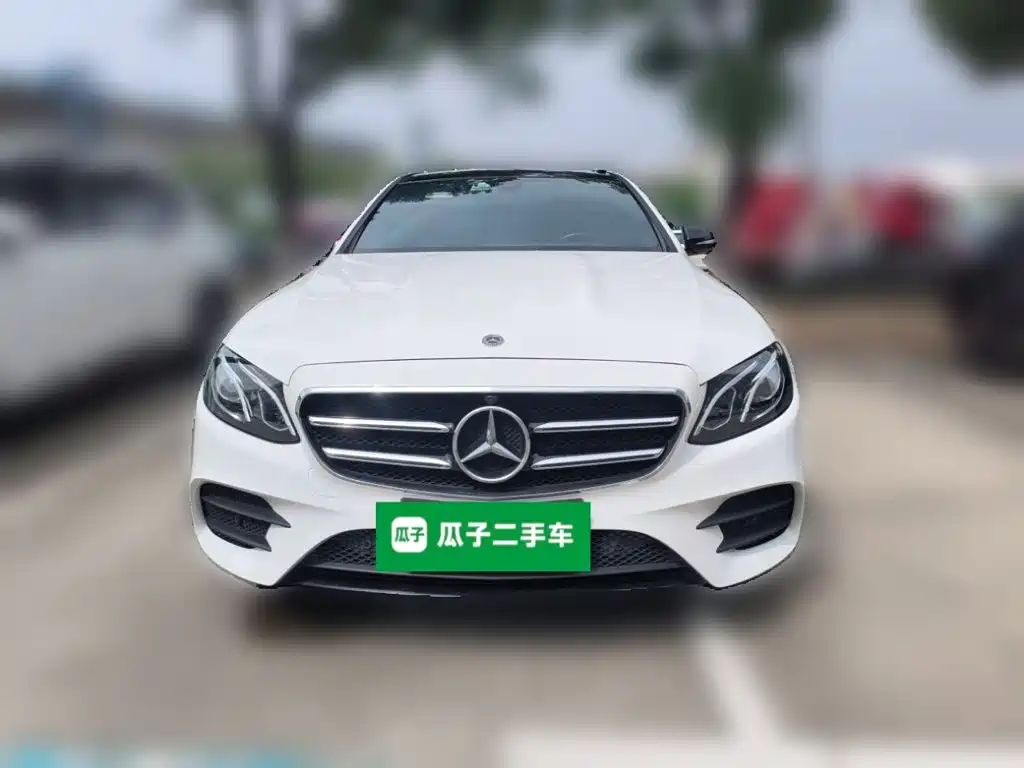 Mercedes-Benz E-Class — миниатюра 23