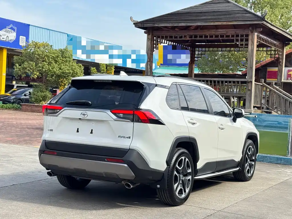 TOYOTA RAV4 RONGFANG