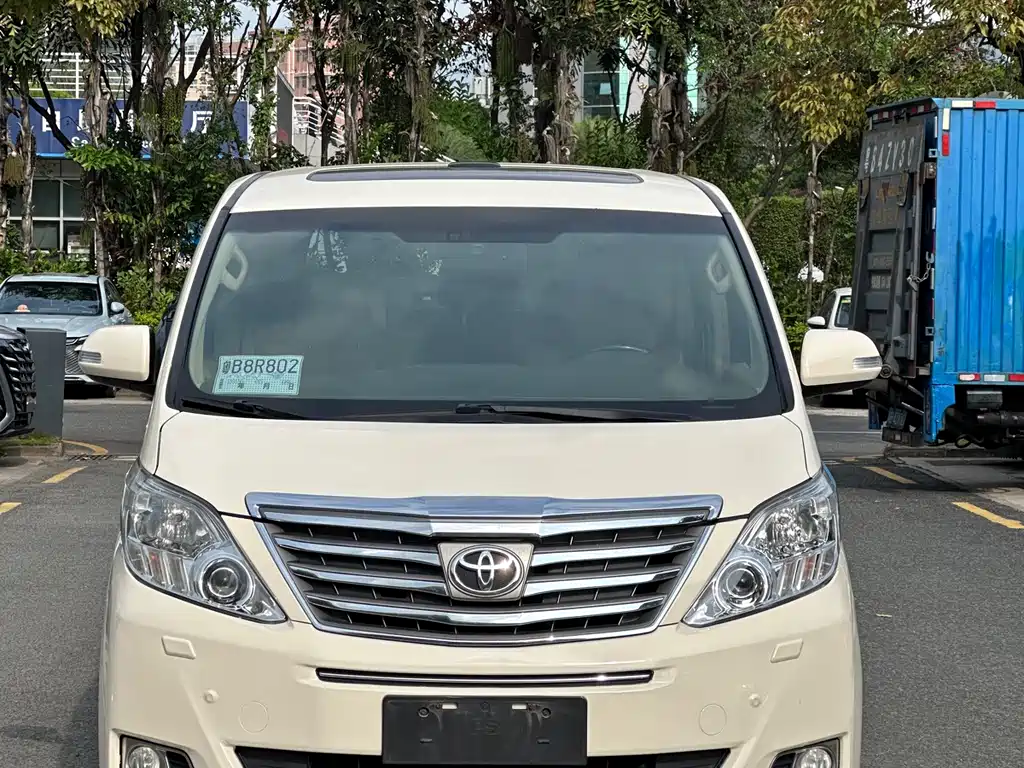 Toyota Alphard 2012 3.5L Luxury