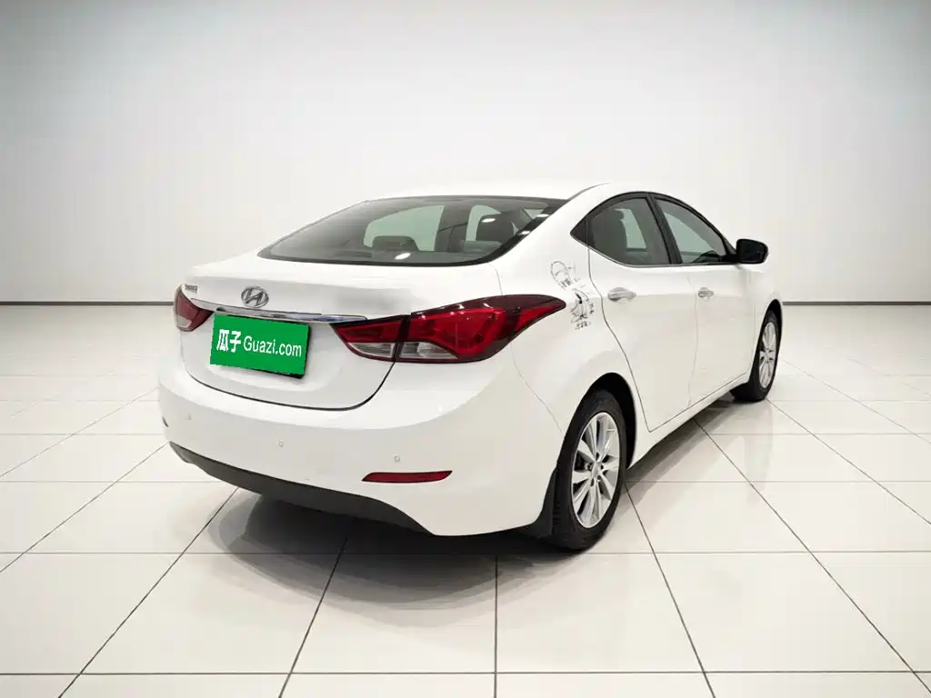 Hyundai Elantra Langdong — миниатюра 6
