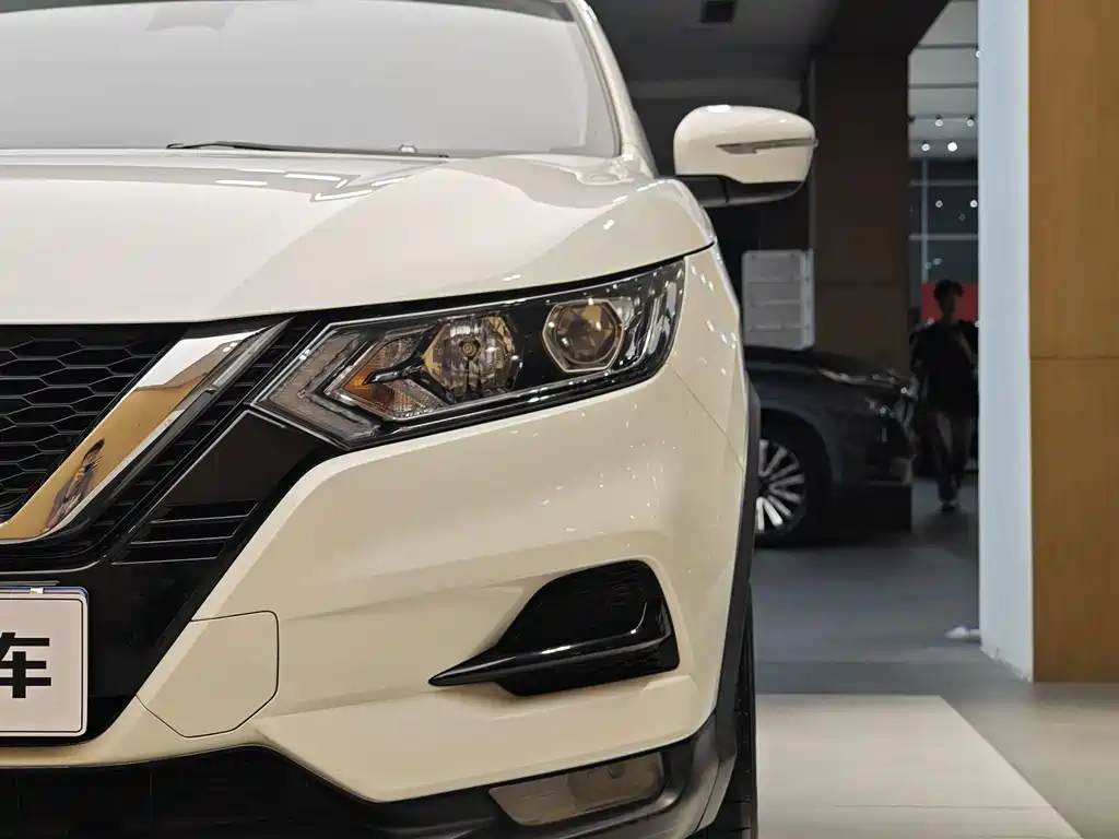 Nissan Qashqai — миниатюра 2