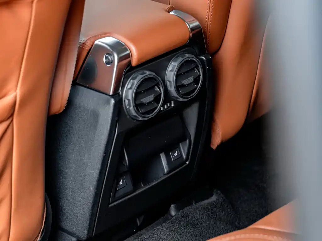 Land Rover Sport — миниатюра 18