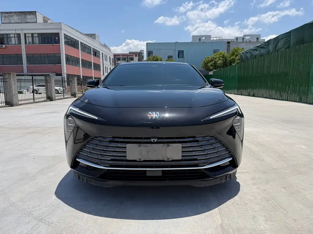 Buick LaCrosse 2023
