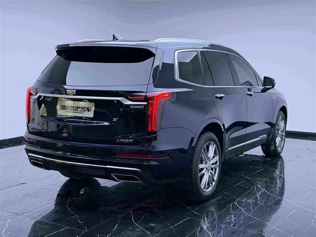 Cadillac XT6 2021 28T мест Luxury