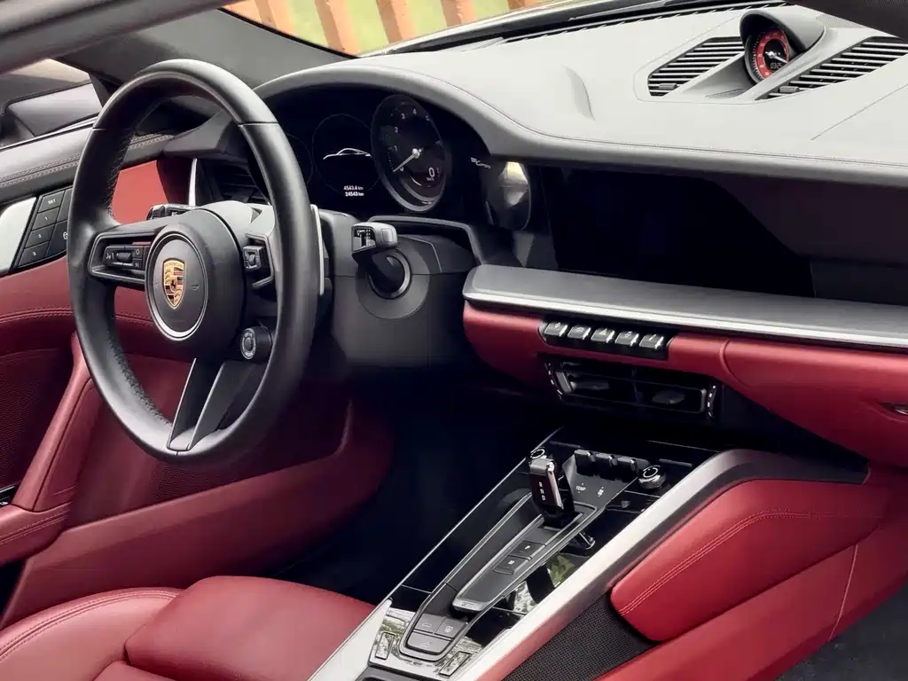 Porsche 911 2022 Carrera 3.0T