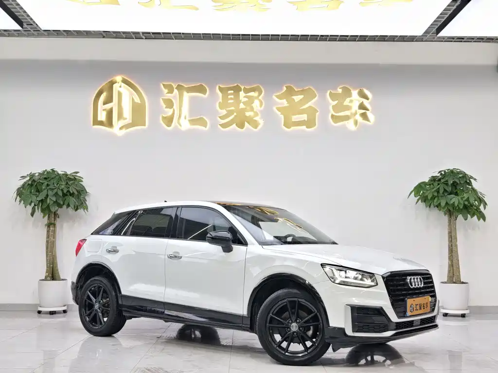 Audi Q2L 2018 35 TFSI VI