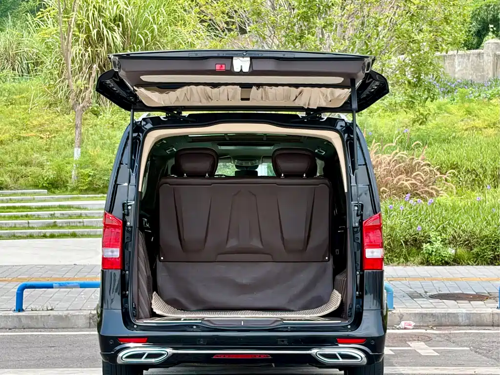 Mercedes-Benz Vito — миниатюра 16