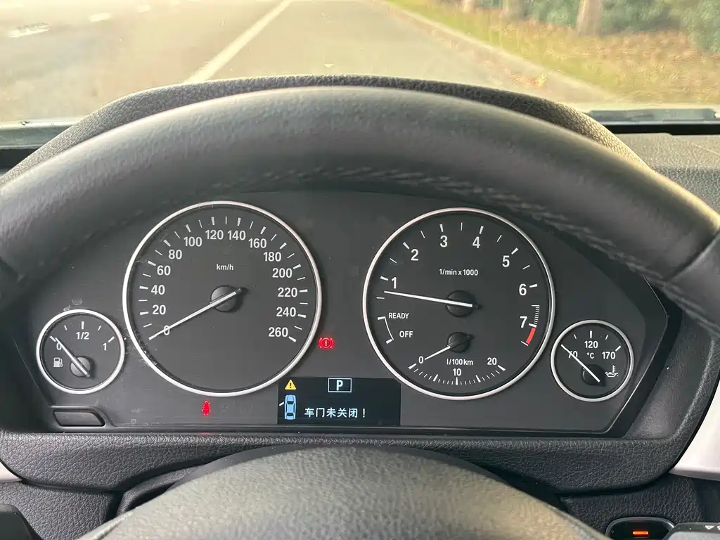 BMW 3 Series — миниатюра 8