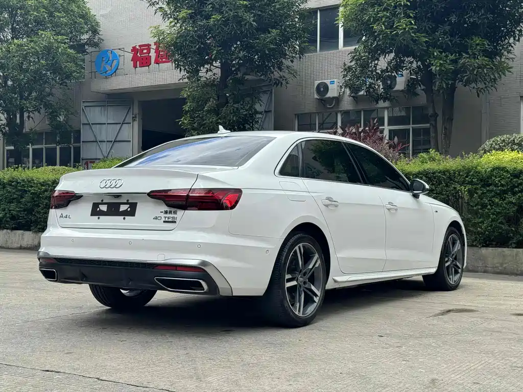 Audi A4L — миниатюра 9