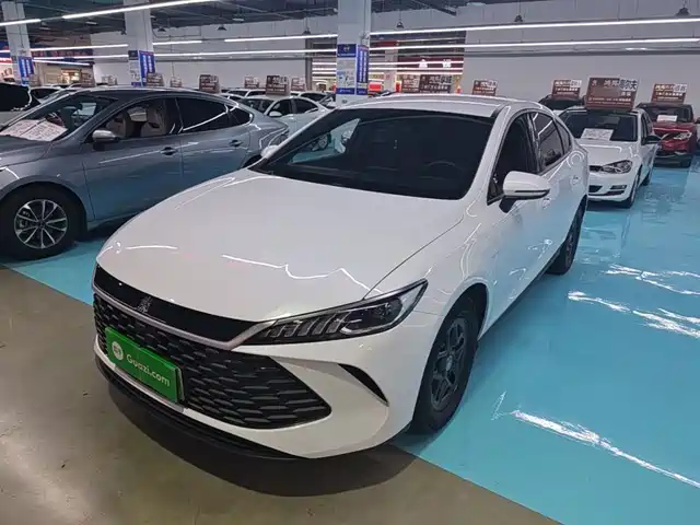 2025 BYD Qin