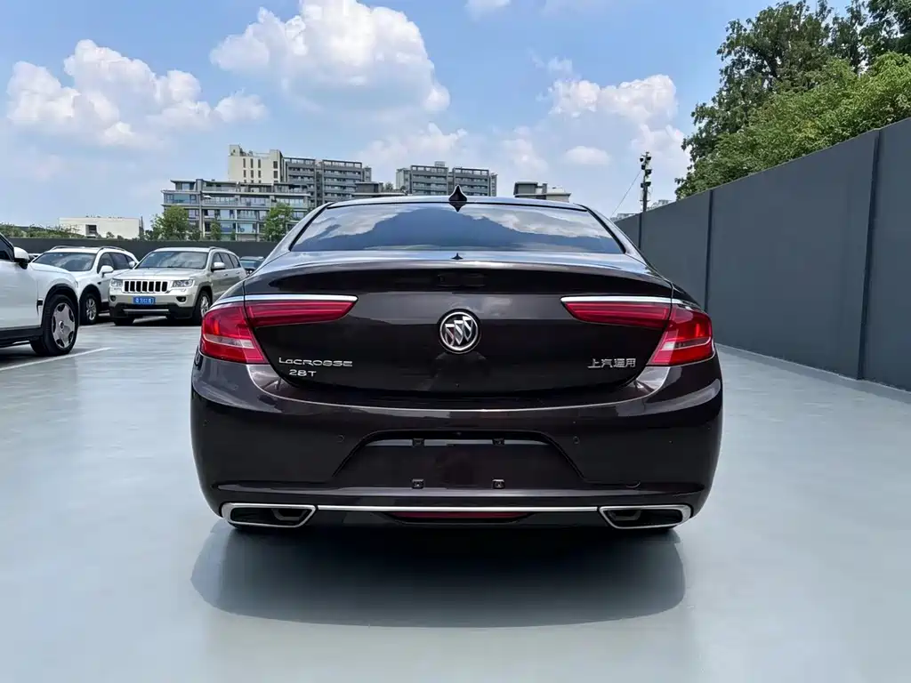 Buick LaCrosse 2016 28T Luxury