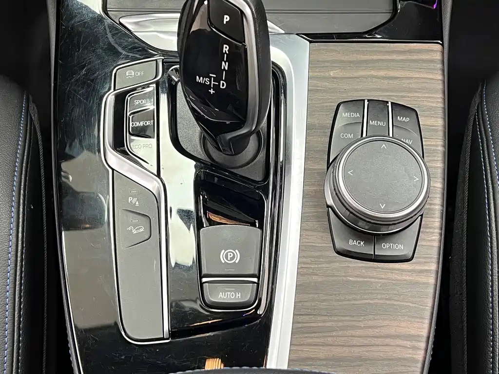BMW X4 — миниатюра 11