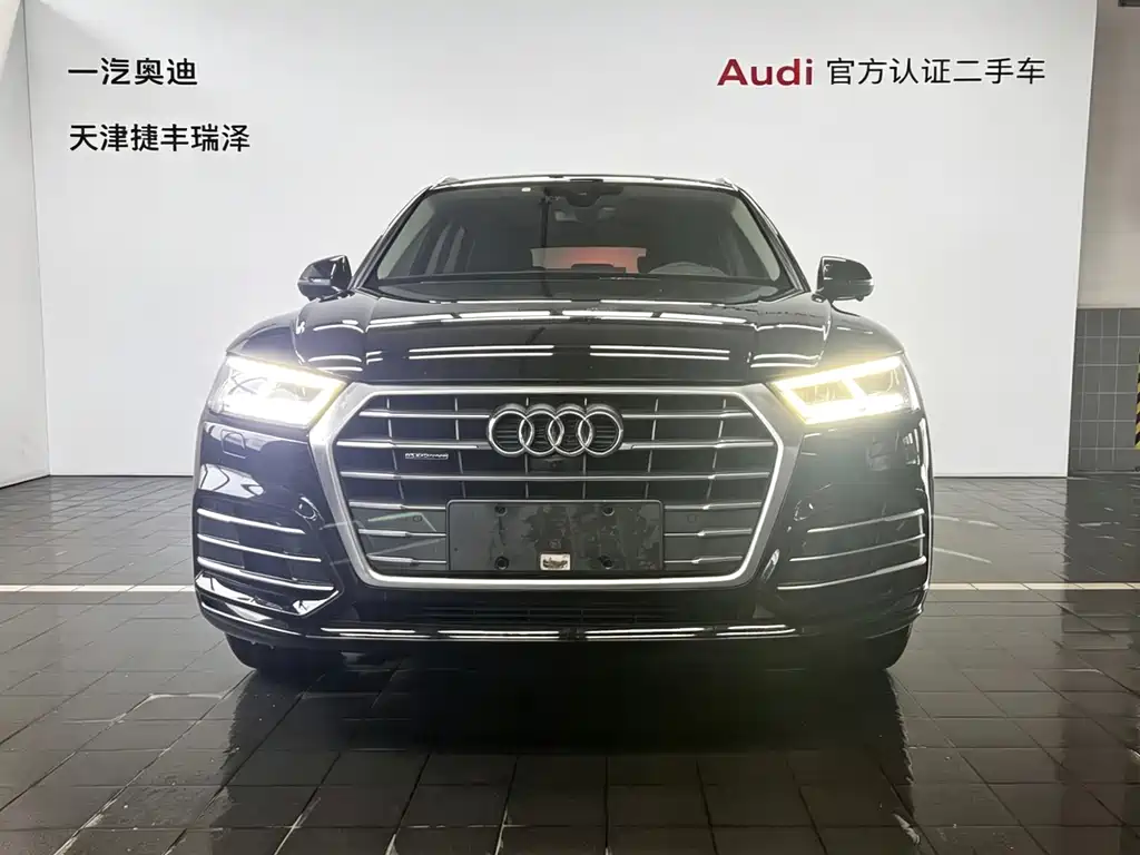 Audi Q5L 2018 45 TFSI Premium Fashion V