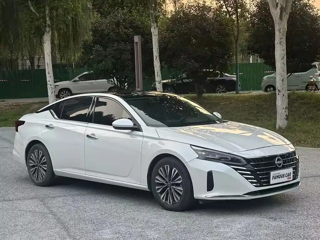 Nissan Teana — миниатюра 3