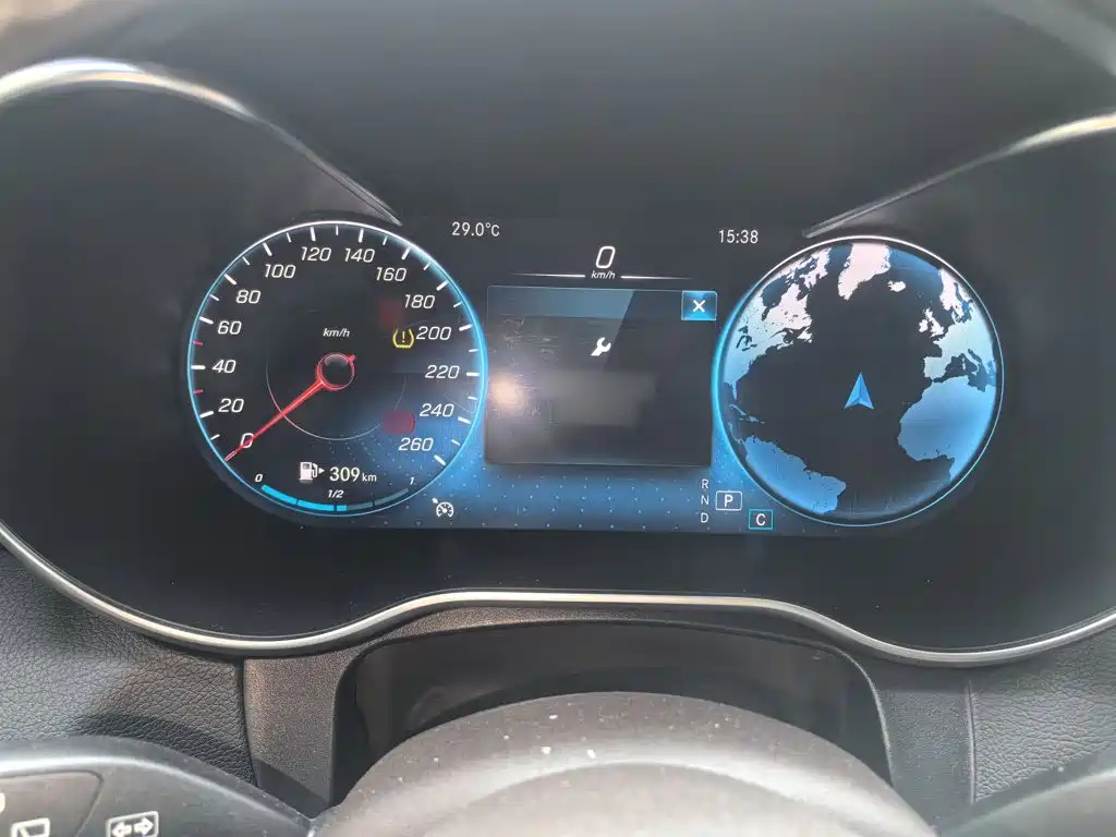 Mercedes-Benz GLC — миниатюра 4