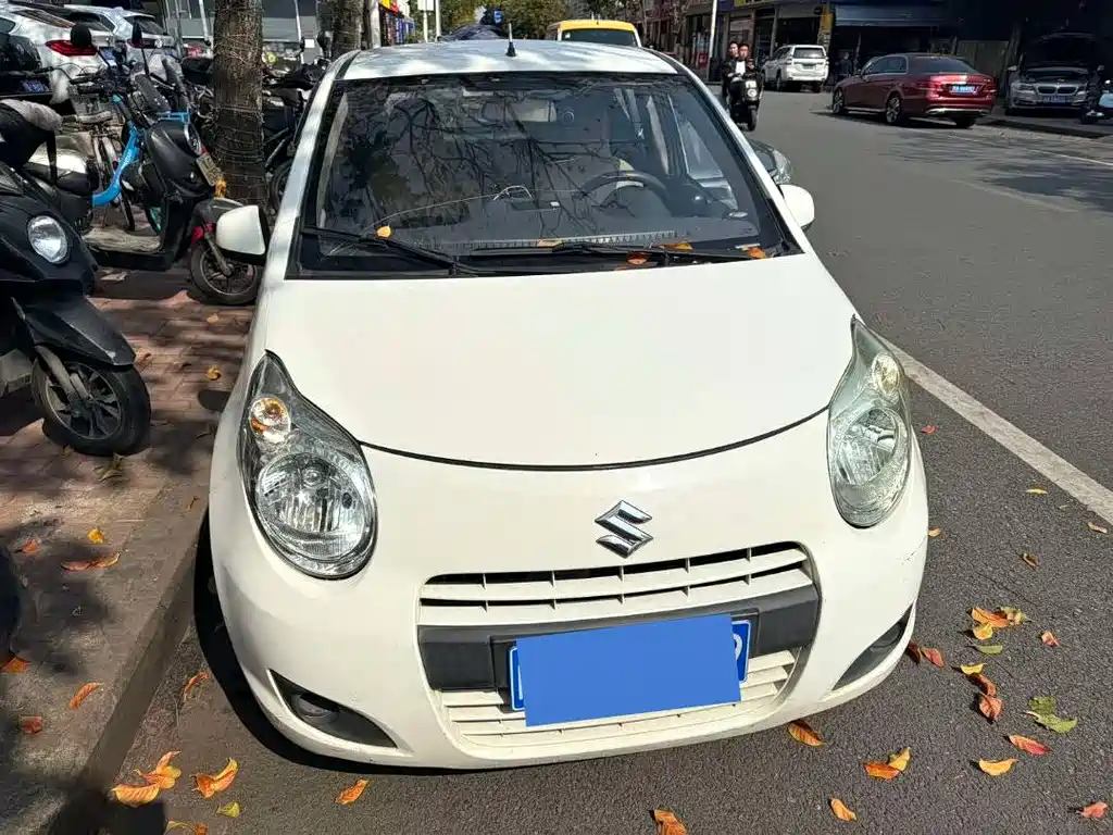 Suzuki Alto 2012 1.0L MT