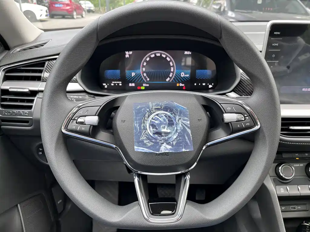 Skoda Kodiaq — миниатюра 17