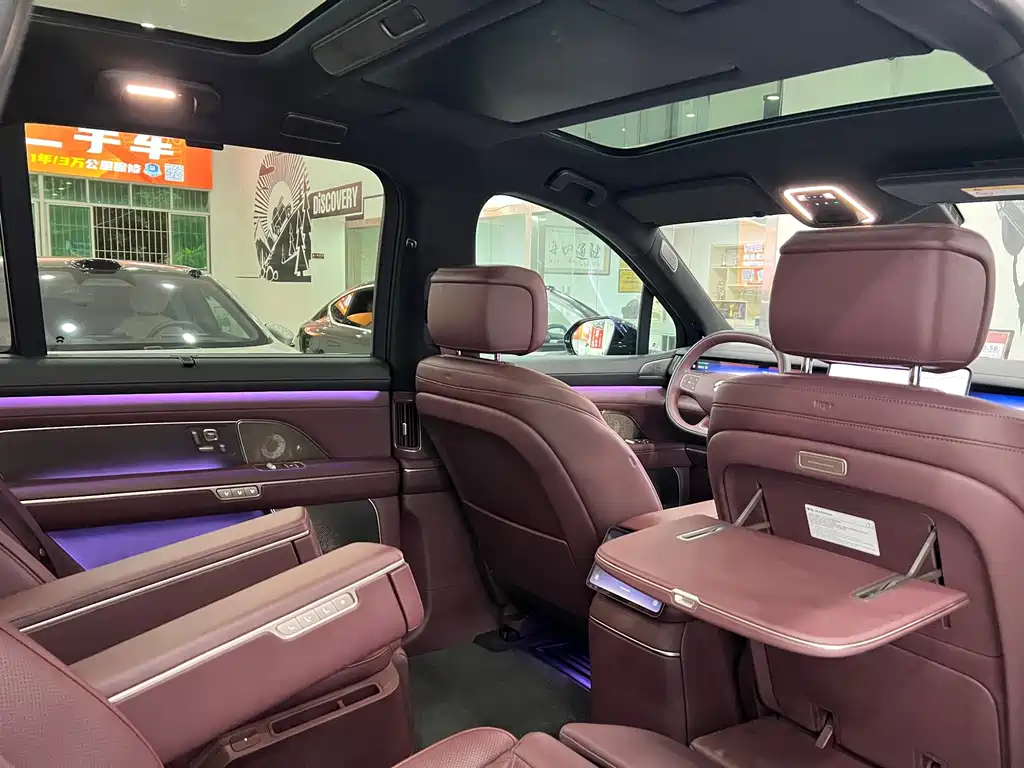 NIO ES8 — миниатюра 18