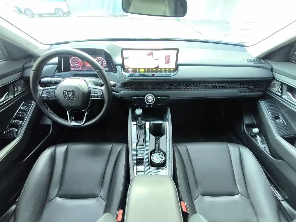Honda Accord 2025 260TURBO Luxury