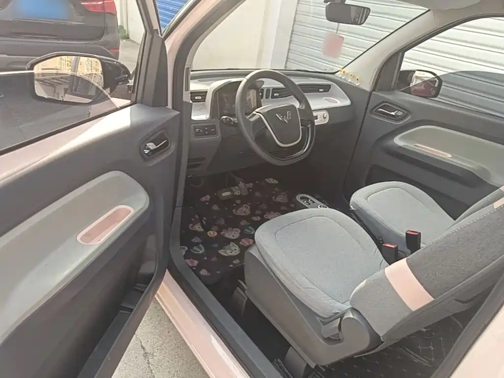 Wuling MINIEV — миниатюра 16