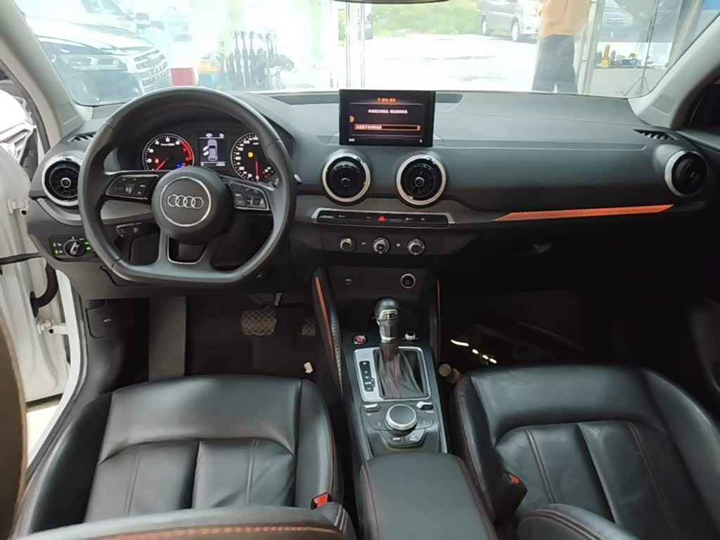 Audi Q2L 1.4 л 2023 г. Белый, пробег 28500 км