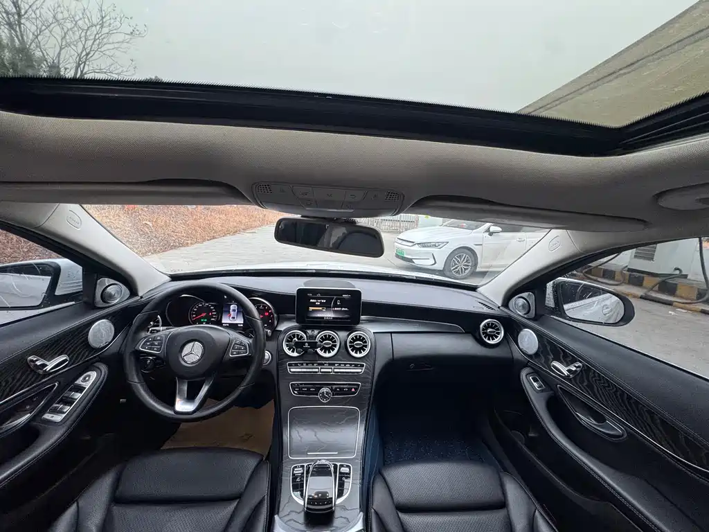 MERCEDES-BENZ C CLASS