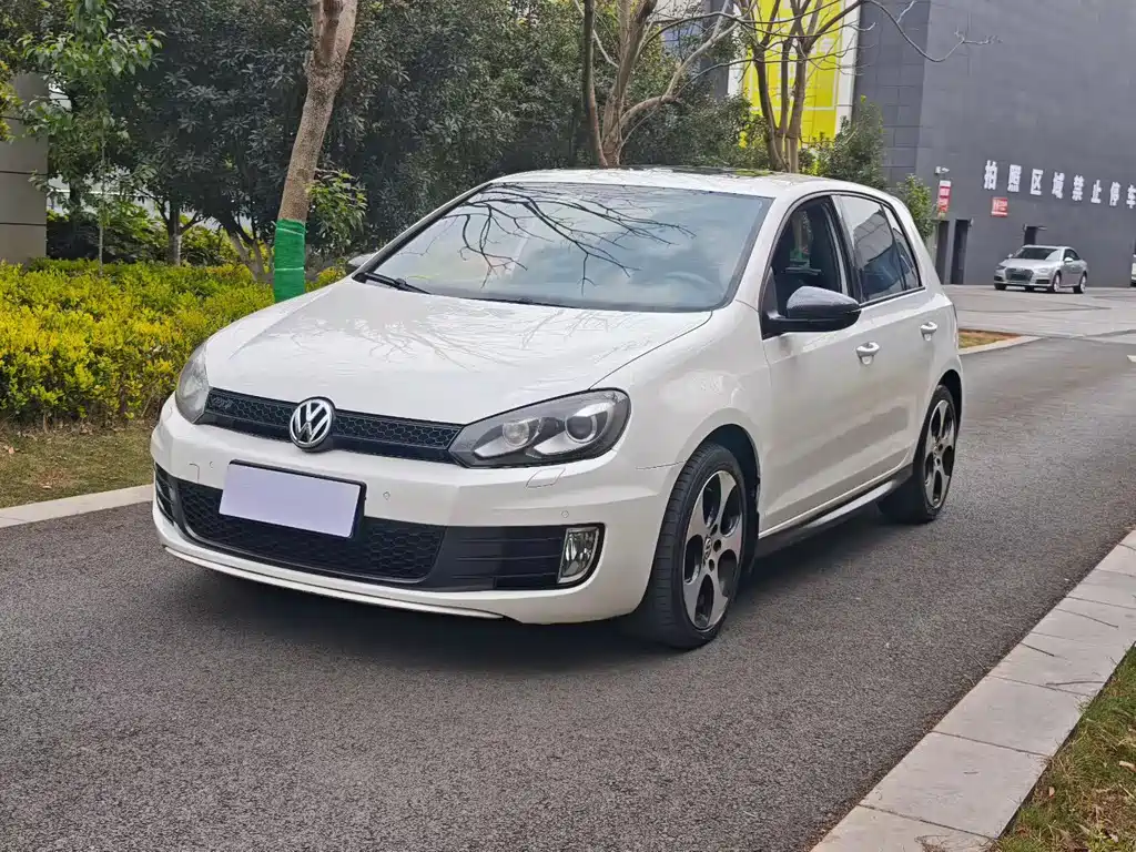 Volkswagen Golf GTI 2012