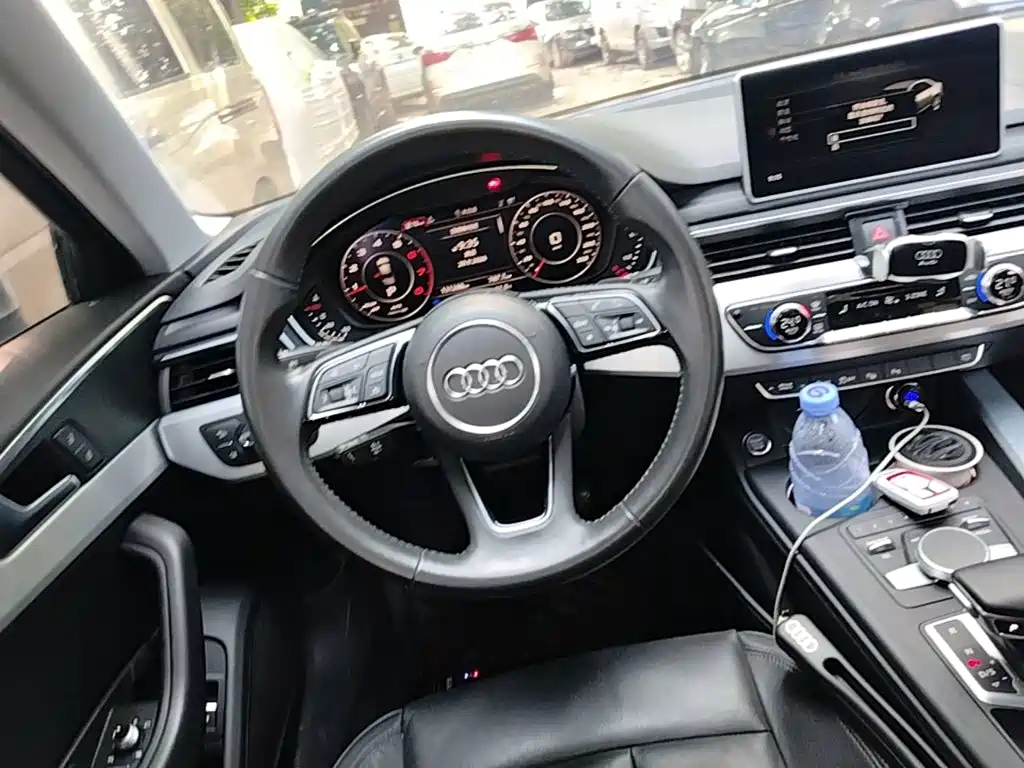 Audi A4L — миниатюра 11