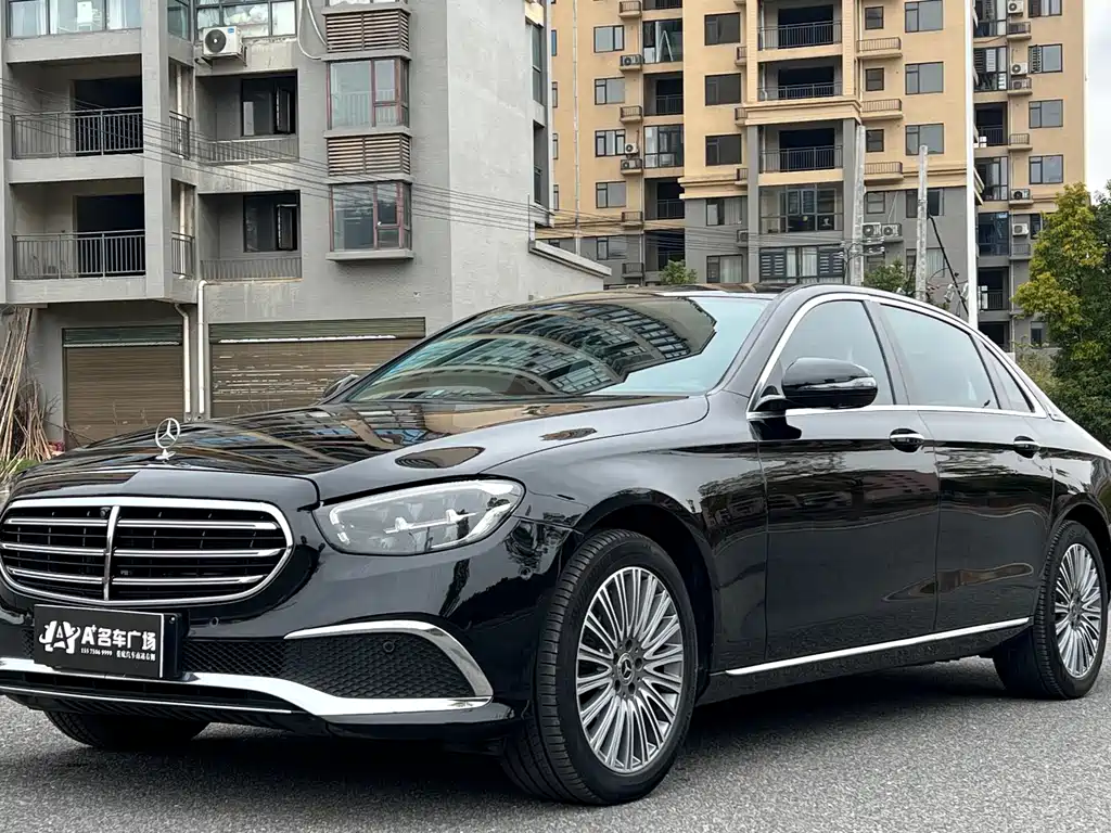 Mercedes-Benz E-Class 2021