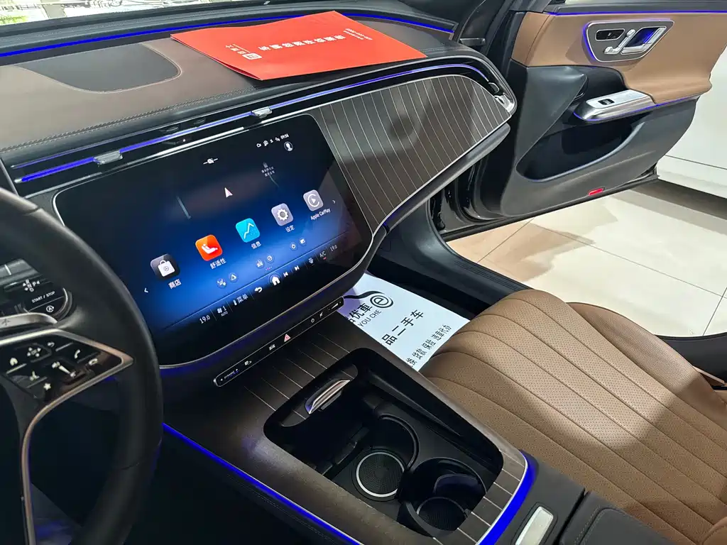 Mercedes-Benz E-Class — миниатюра 20