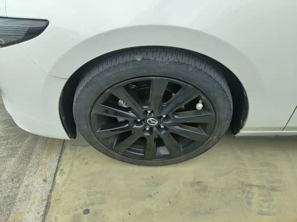 Mazda 3 Axela — миниатюра 23