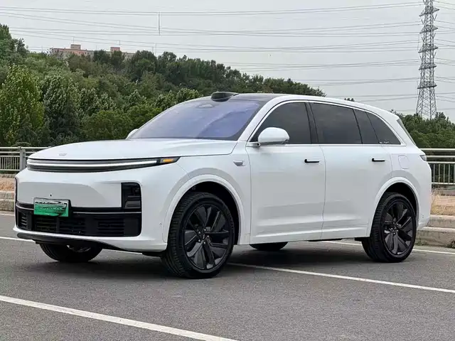 IDEAL CAR IDEAL L7 2023