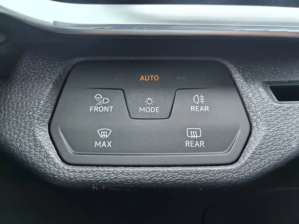 Volkswagen ID.4 Crozz — миниатюра 24