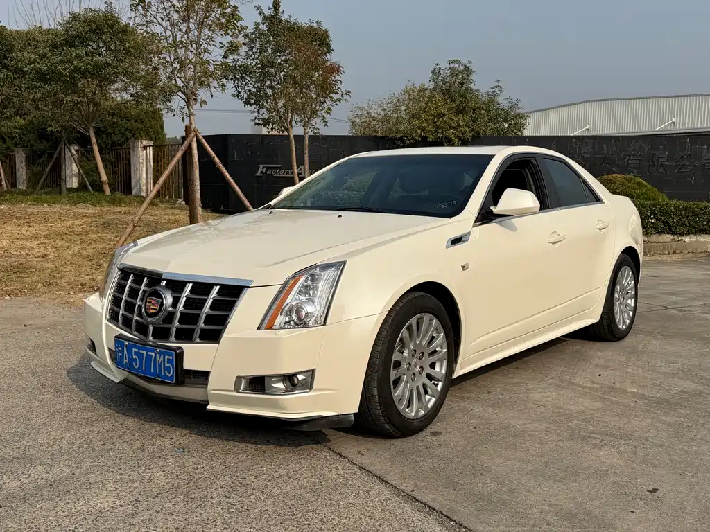 Cadillac CTS 2010
