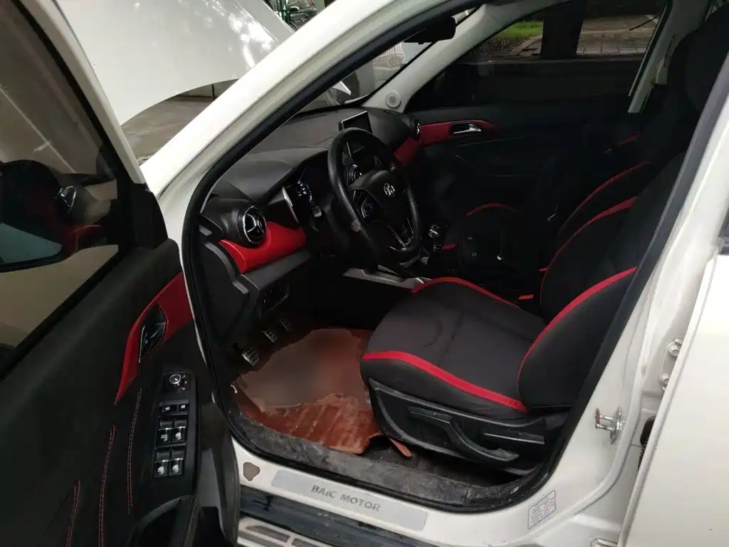 BAIC Senova X35 — миниатюра 12