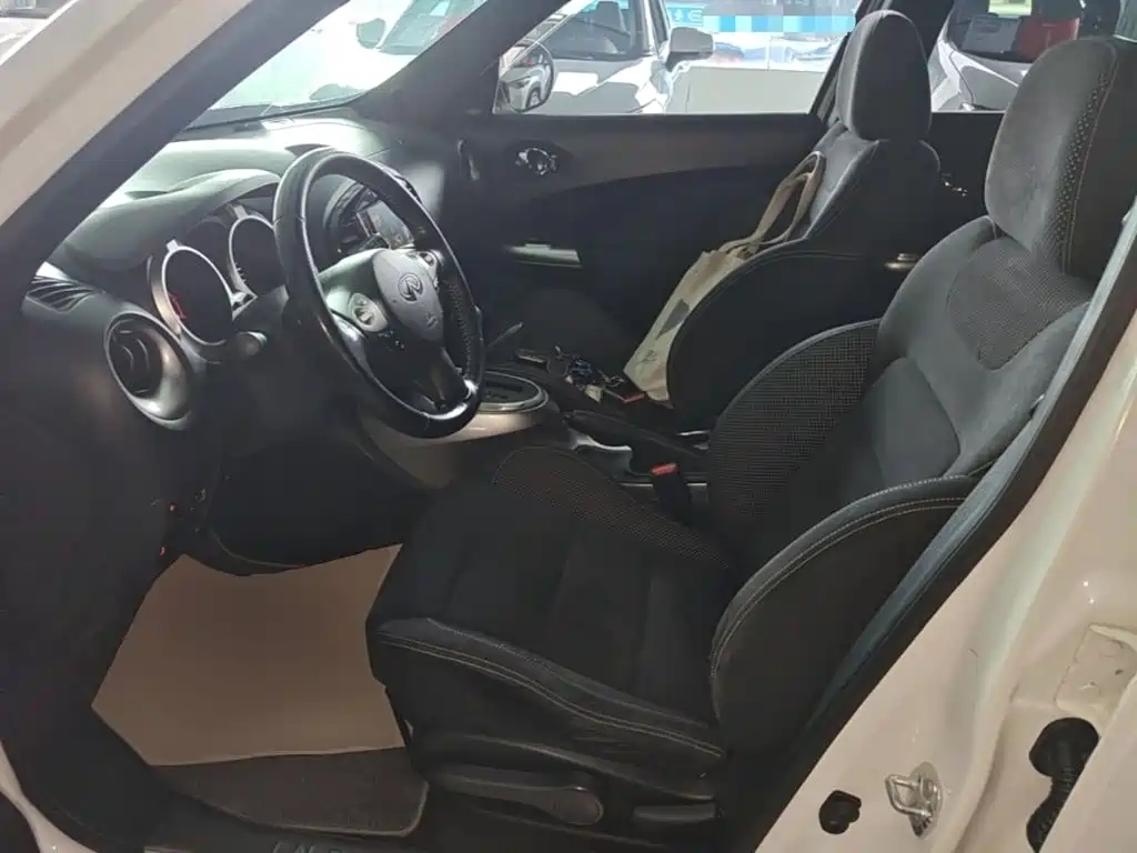 Infiniti ESQ — миниатюра 15