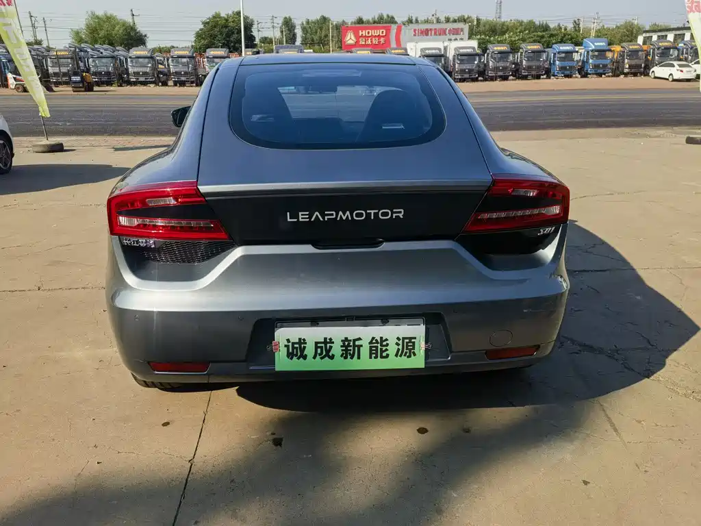 Leapmotor Leapmotor S01 — миниатюра 5