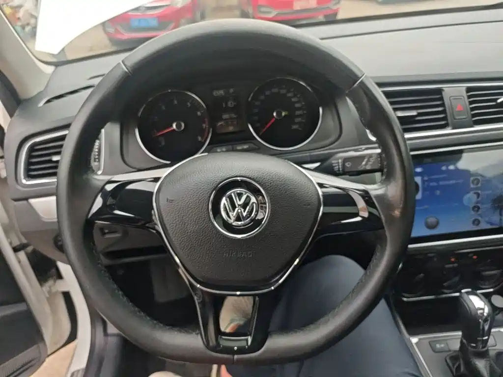 Volkswagen Gran Lavida — миниатюра 11